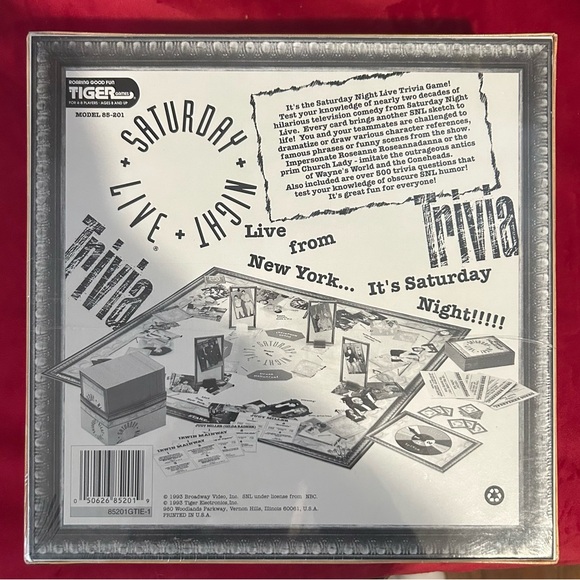 Saturday Night Live Trivia Board Game - Gold and Black - unopened! Still sealed! - Picture 3 of 3